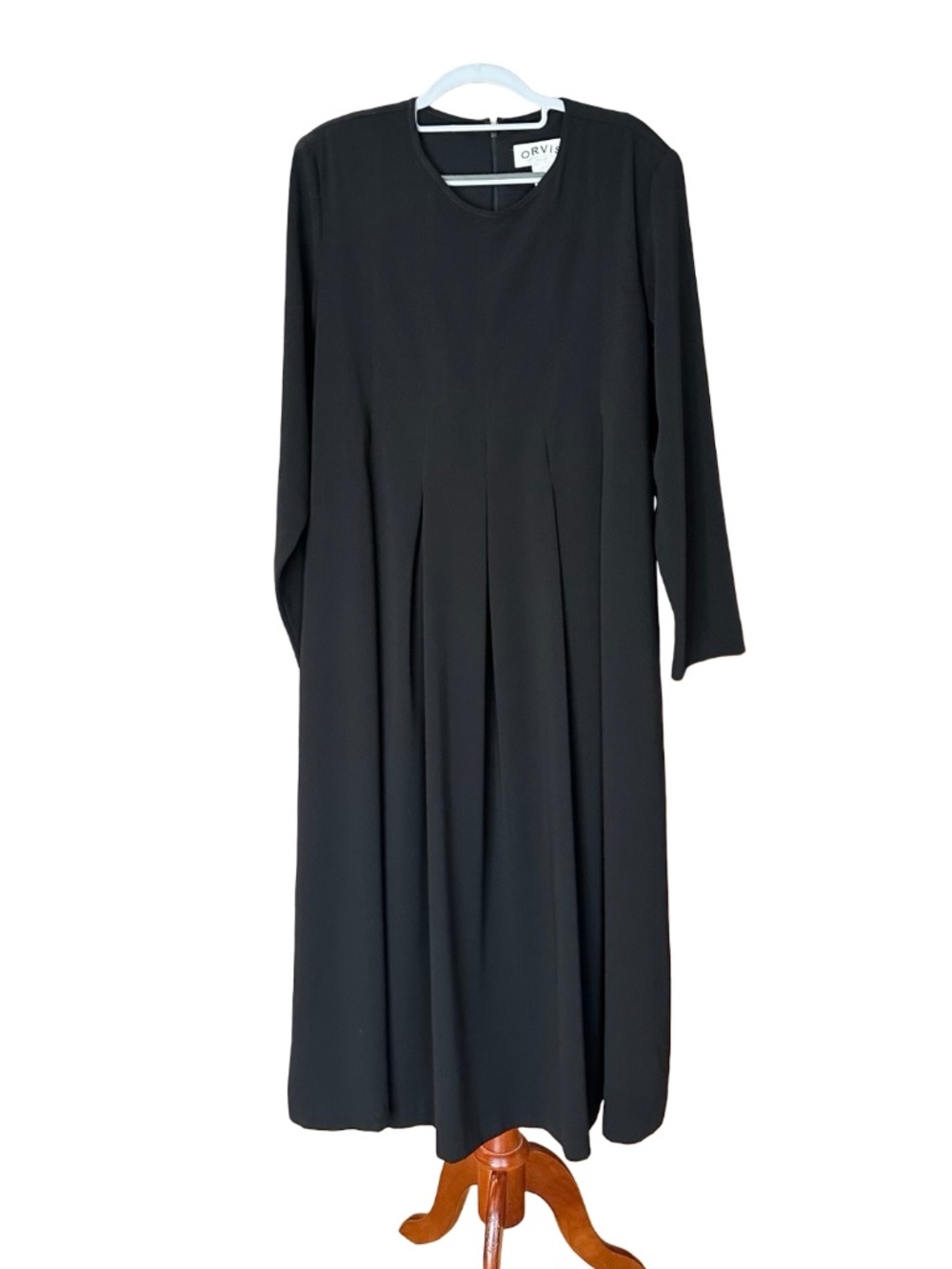 Orvis Woman's Long Sleeve Pleated Black Midi Maxi Dress Size 16